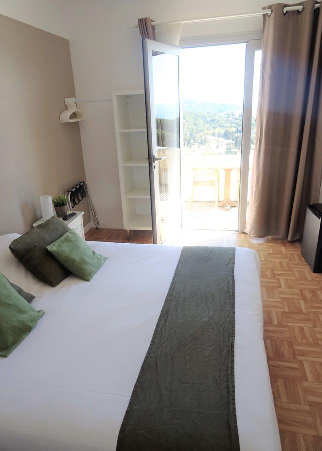 Azur Hotel Le Lavandou Buitenkant foto