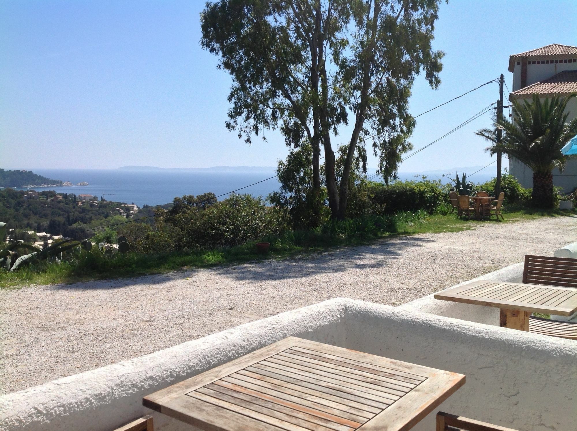 Azur Hotel Le Lavandou Buitenkant foto