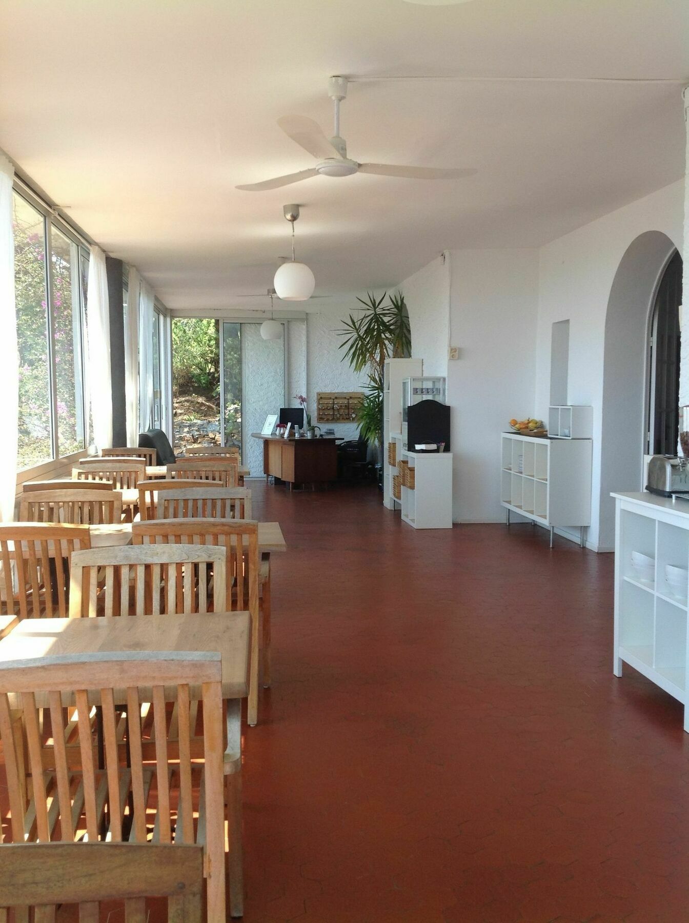 Azur Hotel Le Lavandou Buitenkant foto